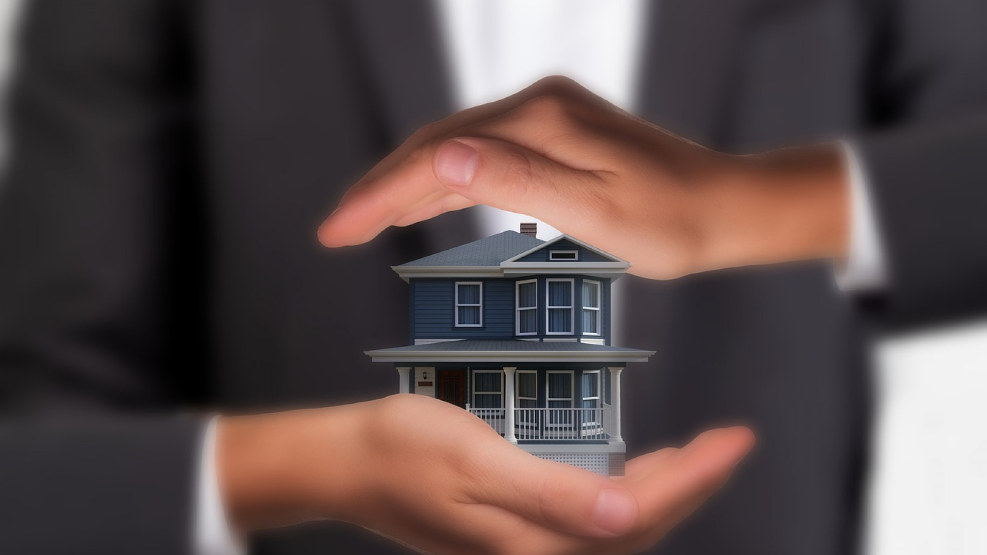 Les avantages de passer par une agence immobilière pour trouver le bien de vos rêves